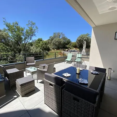 Apartment 4 Personnes - Grande Terrasse - Proche Du Port - Porto-vecchio Porto-Vecchio (Corsica)