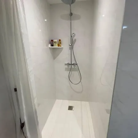 4 Personnes - Grande Terrasse - Proche Du Port - Porto-vecchio