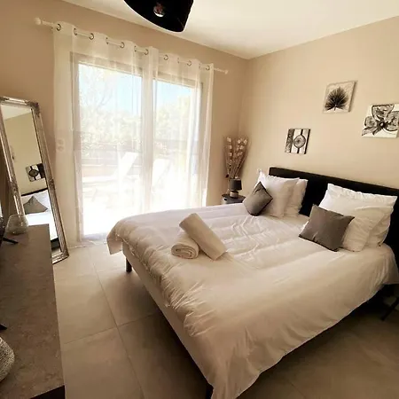 4 Personnes - Grande Terrasse - Proche Du Port - Porto-vecchio Apartmán *